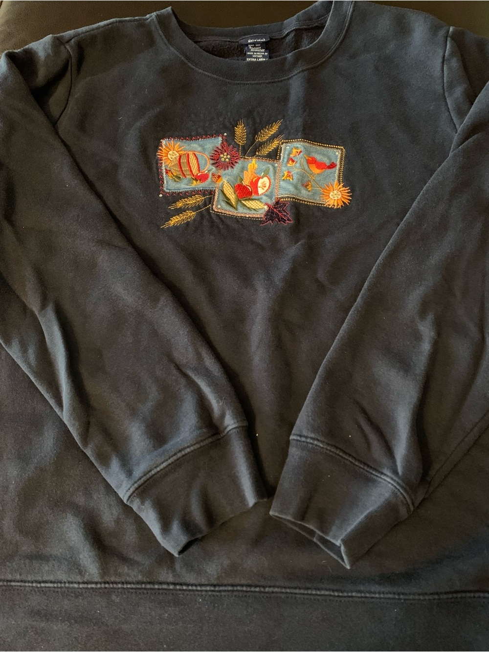 Embroidered Teacher Sweatshirt Womens XL Flowers Cat Lady Apple Bird GrandmaCore